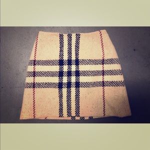 Burberry Wool mini skirt